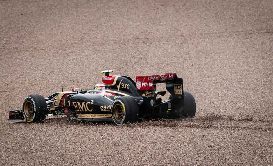 Pastor Maldonado spins off at Silverstone in 2014